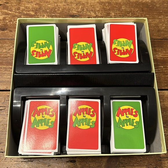 Apples to Apples Party Box 12 and up - Picture 2 of 5